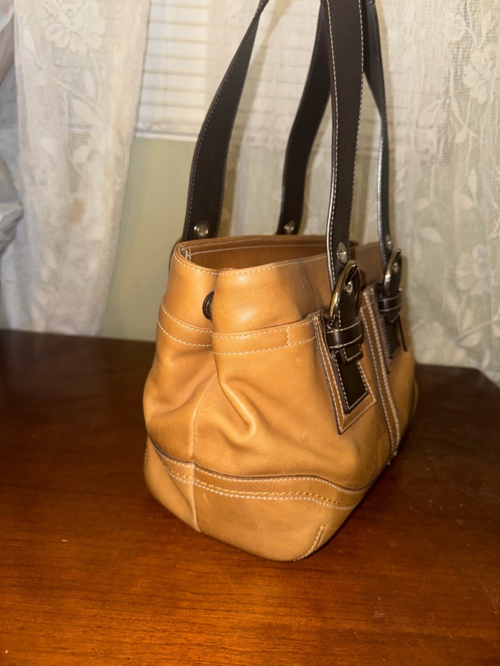 Coach Vintage Tan SoHo Leather Shoulder Bag - Picture 3 of 10